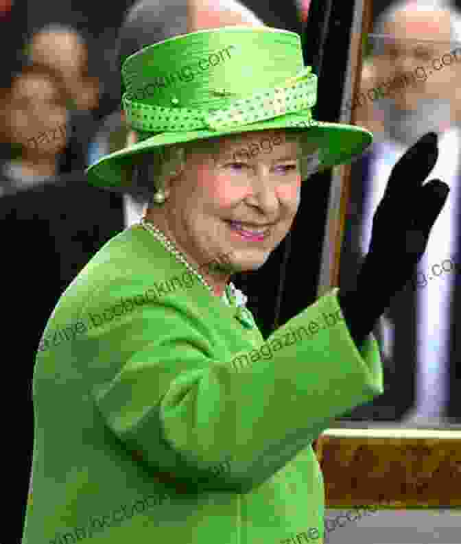 Queen Elizabeth II Waving To The Crowd Elizabeth I The People S Queen: Her Life And Times 21 Activities (For Kids Series)