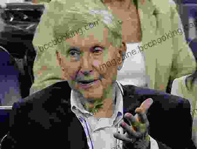 Sumner Redstone, Media Mogul And Founder Of ViacomCBS The King Of Content: Sumner Redstone S Battle For Viacom CBS And Everlasting Control Of His Media Empire